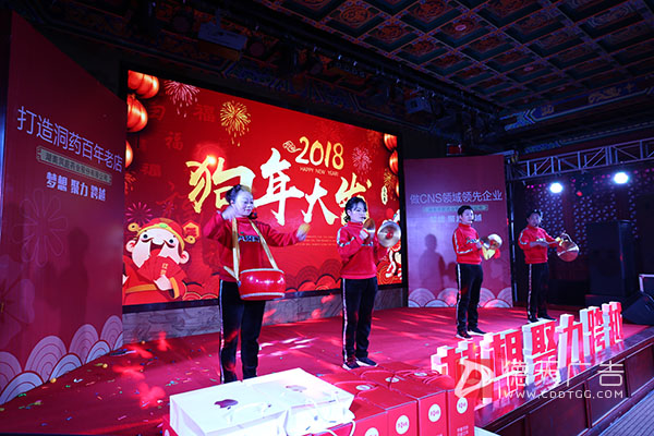 常德市德天廣告有限公司,品牌設(shè)計(jì),活動策劃,影視攝制,廣告設(shè)備租賃,媒體廣告推廣,
